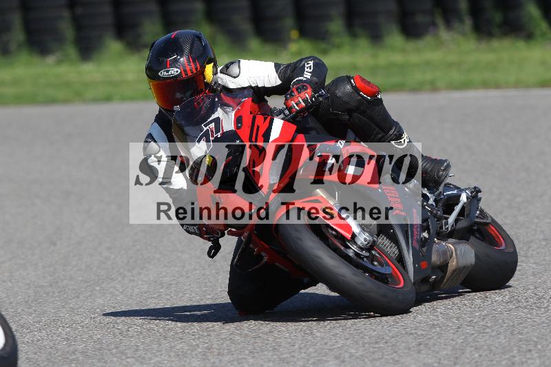 /13 01.05.2025 Speer Racing ADR/Gruppe gelb/77